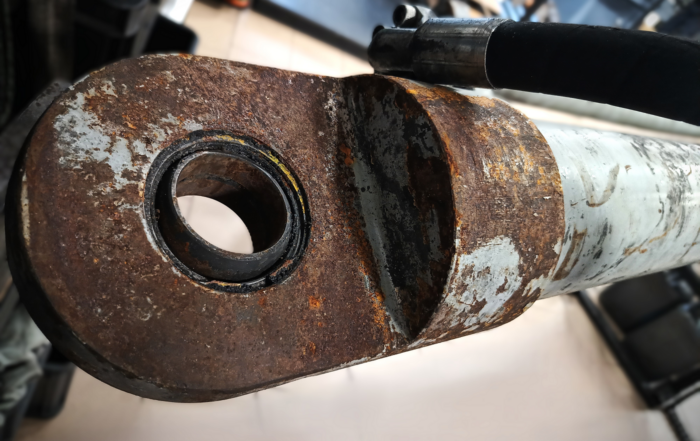 skorodowamny siłownik hydrauliczny