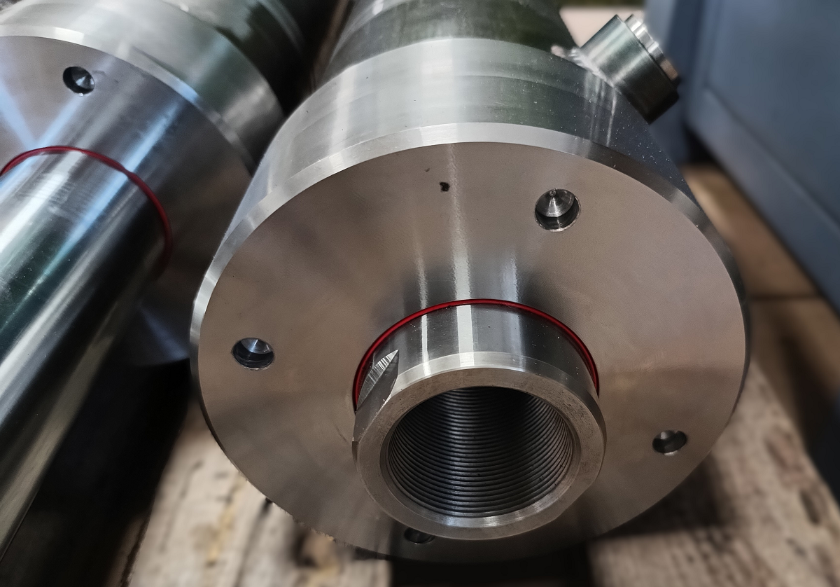 uszczelnienie-techniczne Jaką rolę w przemyśle ciężkim pełnią uszczelnienia?