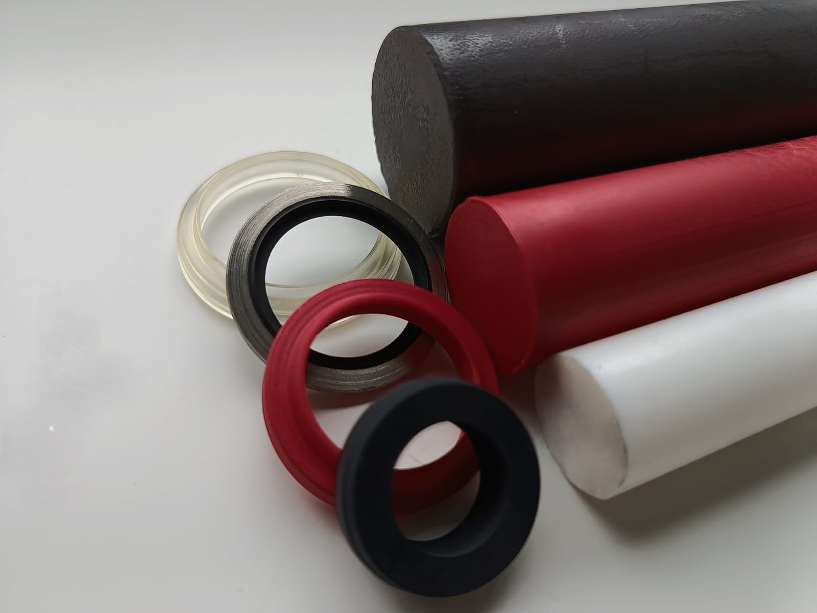 Jaką rolę w przemyśle ciężkim pełnią uszczelnienia?